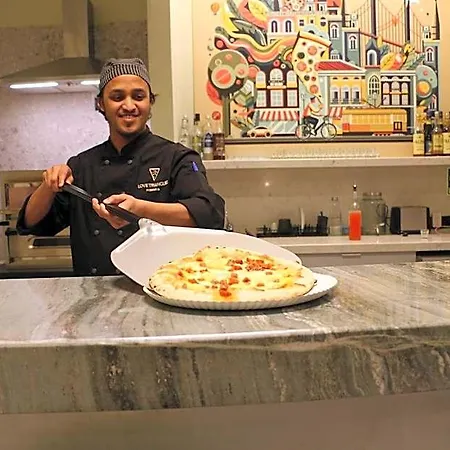 Ostello Gspot & Triangles Pizzeria