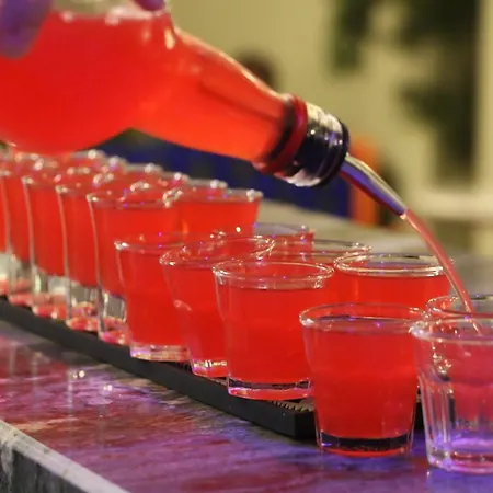 Хостел Gspot & Triangles Pizzeria